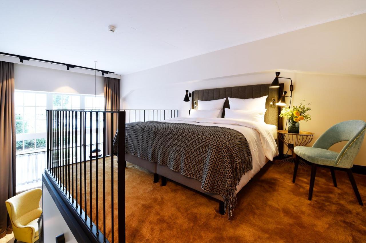 Das James เฟลนส์บวร์ก ภายนอก รูปภาพ A bedroom at the hotel