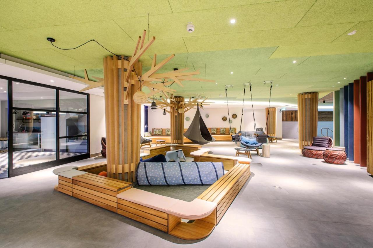 Das James เฟลนส์บวร์ก ภายนอก รูปภาพ The interior of the new building